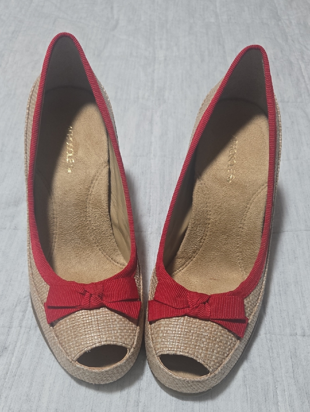 AEROSOLES Natural Woven Peep-Toe Heels with Red Trim and Bow